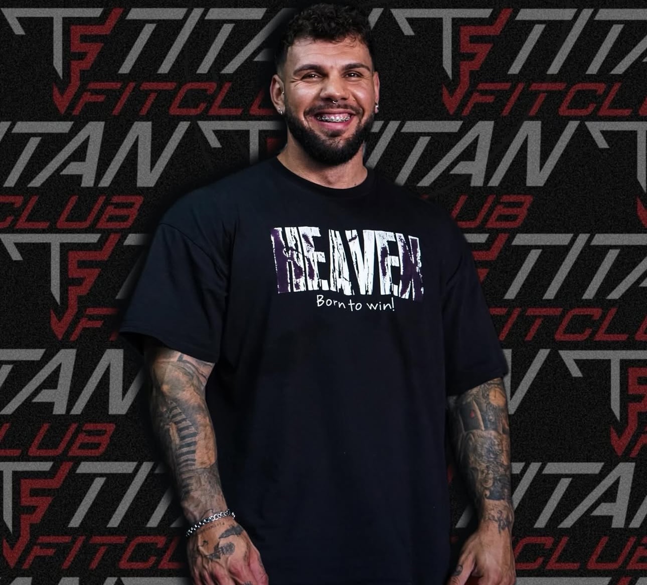 Entrenador RODRÍGUEZ GONZÁLEZ en Titan Fit Club.